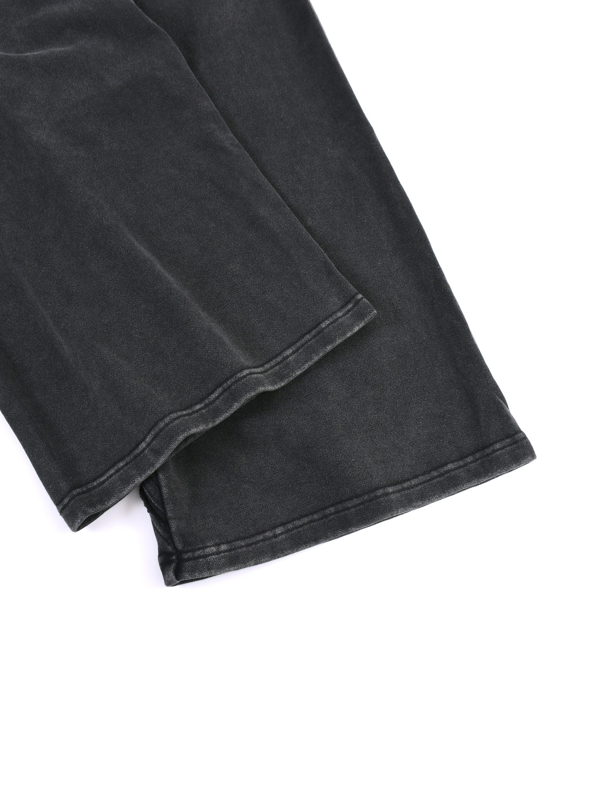 STILL. Vintage Washed Tape Raw Edge Sweatpants, detail view